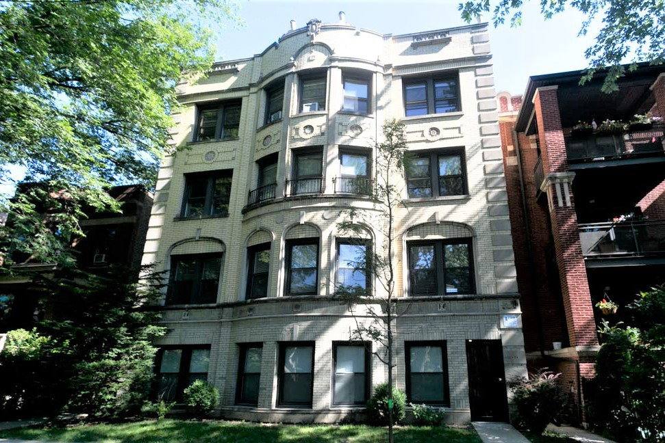Apartment for rent at 1432 W Farragut Ave, Chicago, IL 60640