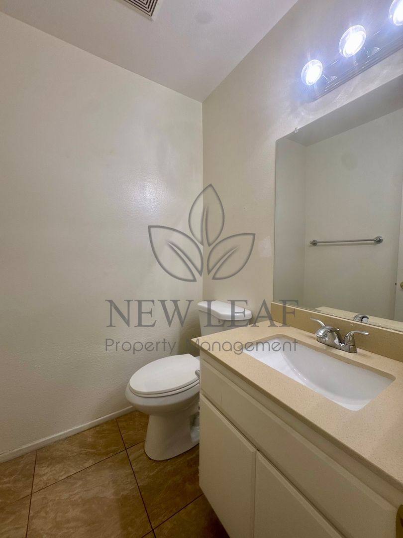 Apartment for rent at 2361 Maryhelen St, Corona, CA 92879