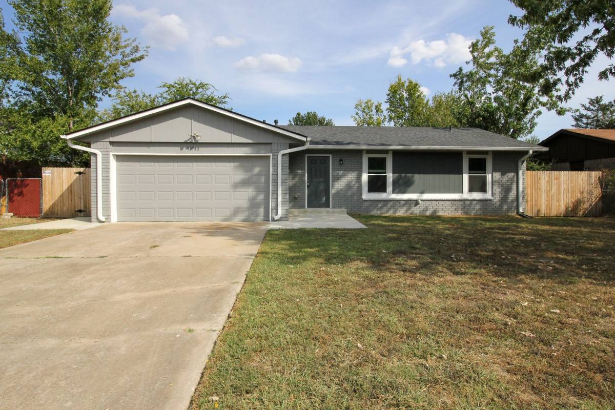 House for rent at 13743 S Fern St, Glenpool, OK 74033