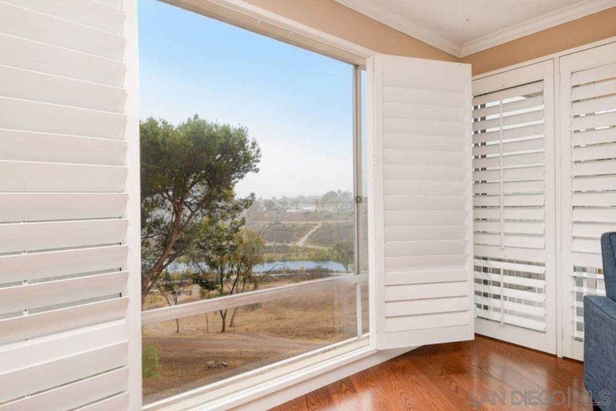 Condo for rent at 5710 Baltimore Dr, La Mesa, CA 91942