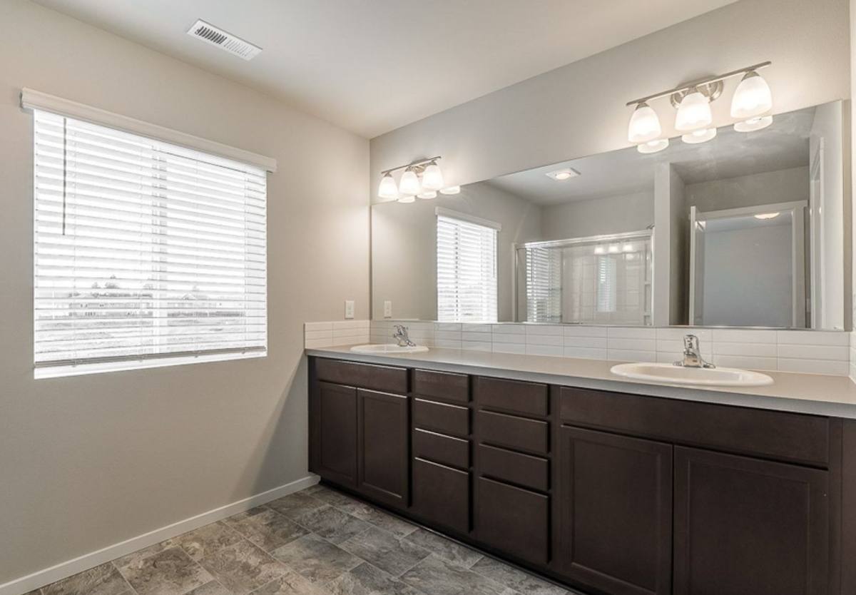 House for rent at 18747 108th Ave E, Puyallup, WA 98374