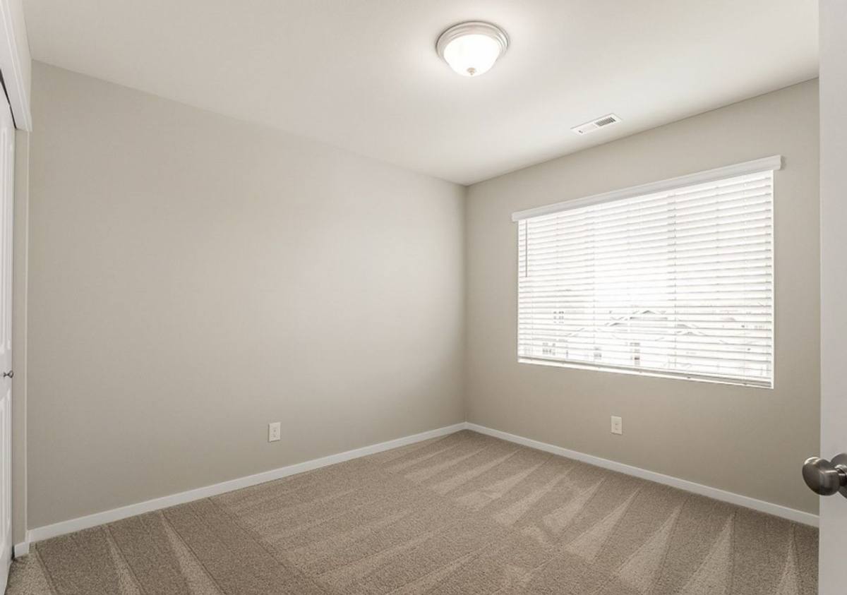 House for rent at 18747 108th Ave E, Puyallup, WA 98374
