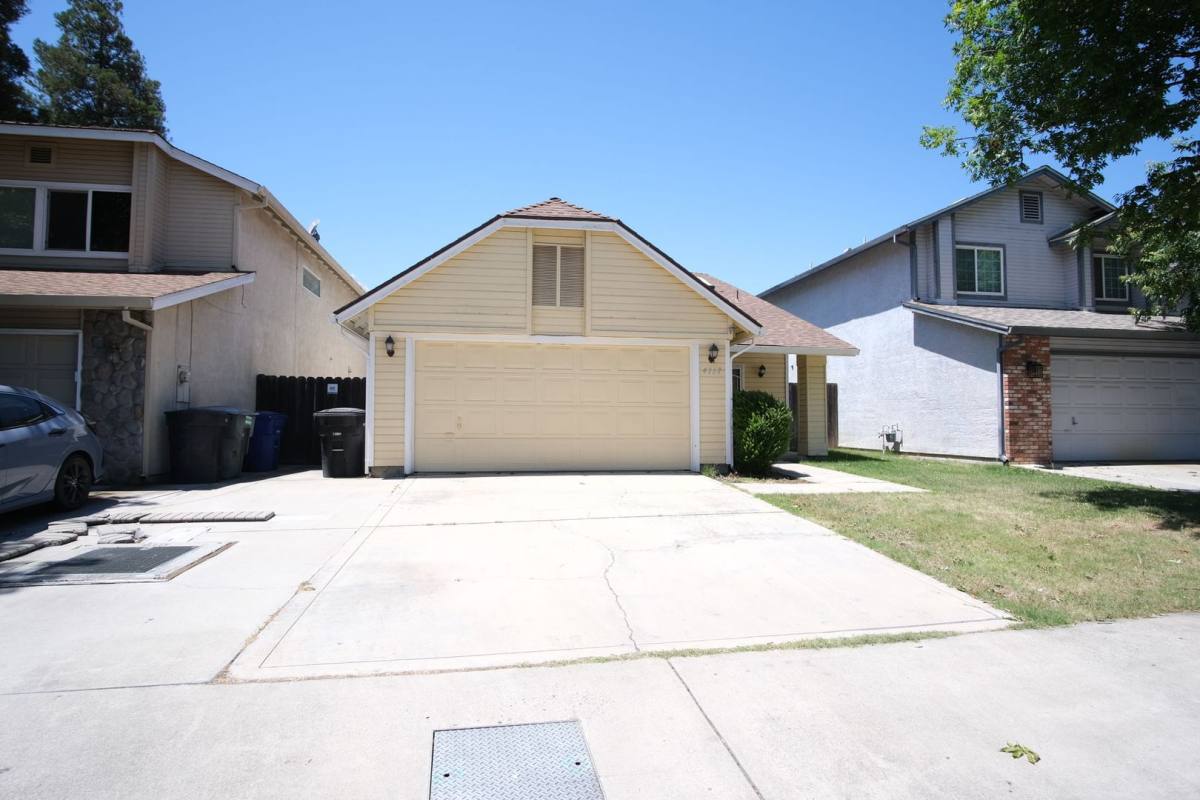 House for rent at 4117 Gagos Dr, Modesto, CA 95356