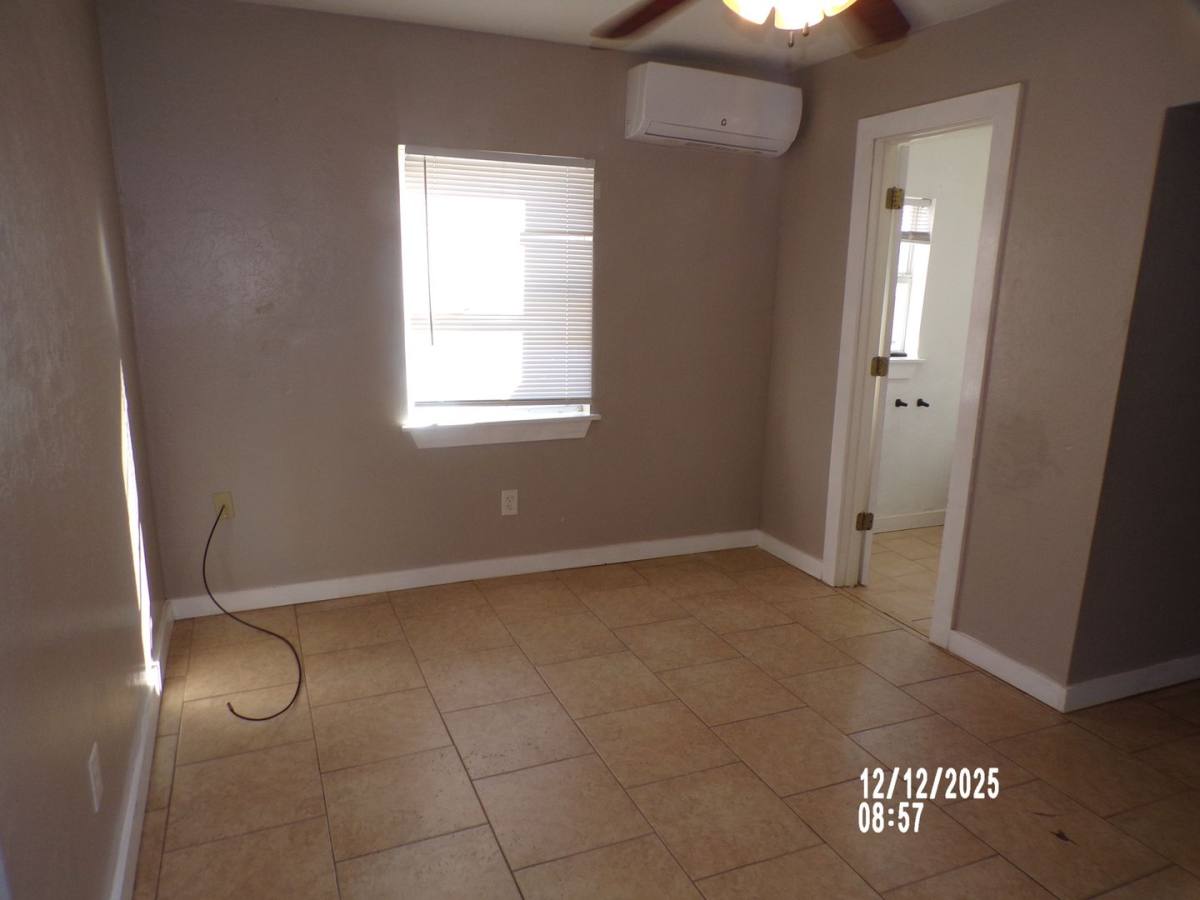 House for rent at 804 SW Park Ave, Lawton, OK 73501