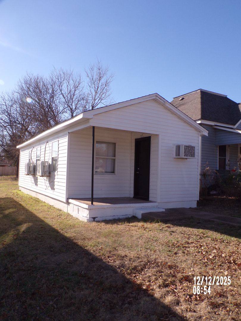House for rent at 804 SW Park Ave, Lawton, OK 73501