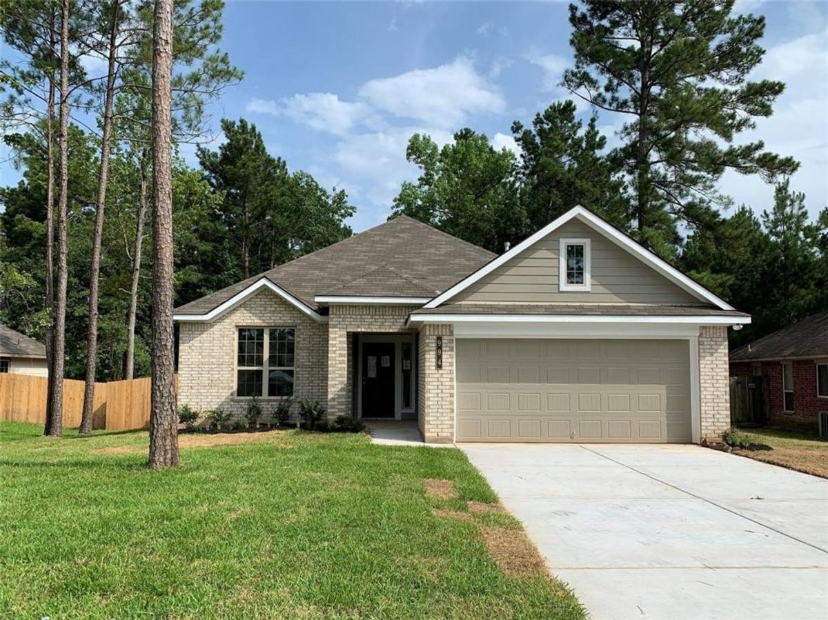 House for rent at 994 Arbor Crossing, Conroe, TX 77303