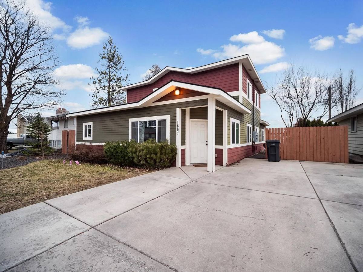 Apartment for rent at 1809 4th St, Spokane, WA 99224