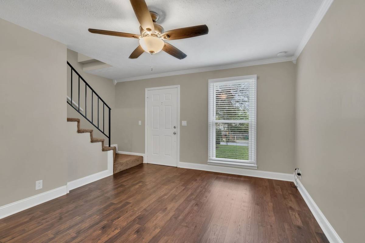 Townhouse for rent at 511 Nall Ave, Nashville, TN 37209