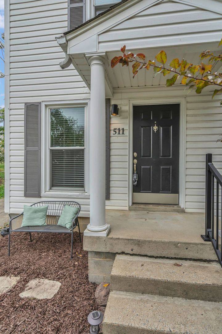 Townhouse for rent at 511 Nall Ave, Nashville, TN 37209