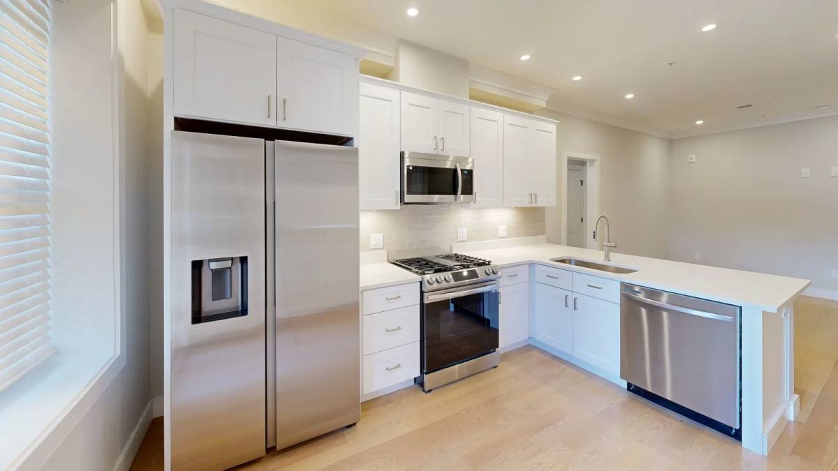 Apartment for rent at 161 Allston St #5, Allston, MA 02134