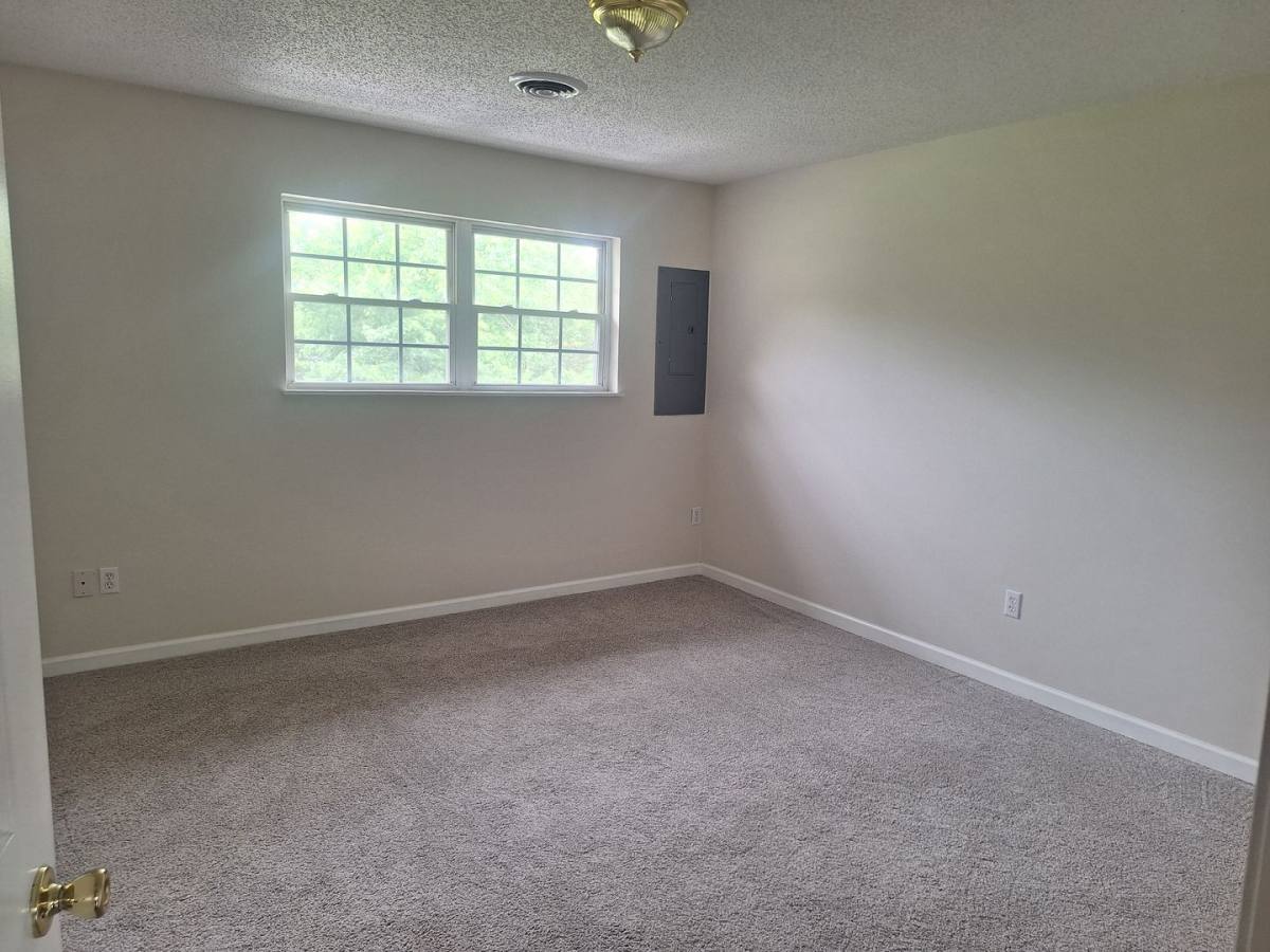 Apartment for rent at 749 Nickelsville Highway, Gate City, VA 24251