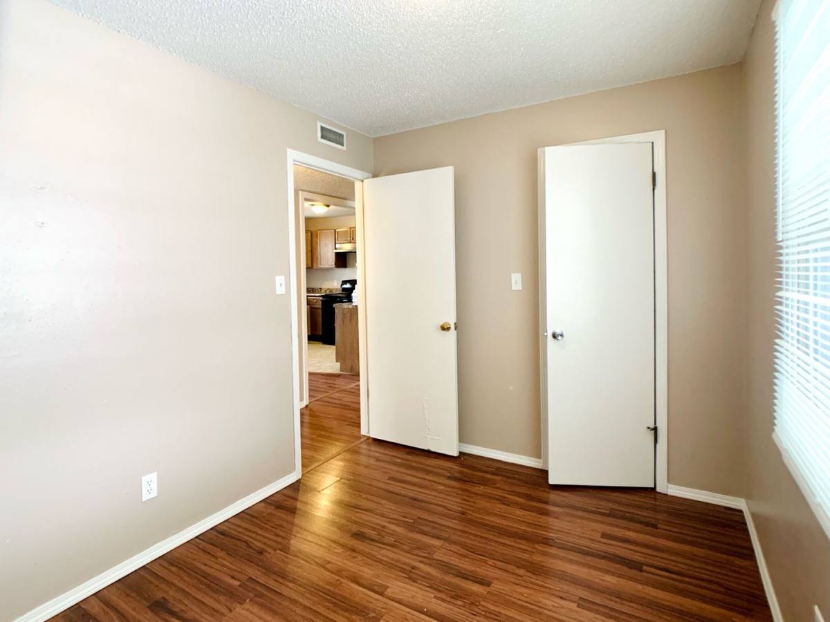 House for rent at 717 S 13th, Dodge City, KS 67801