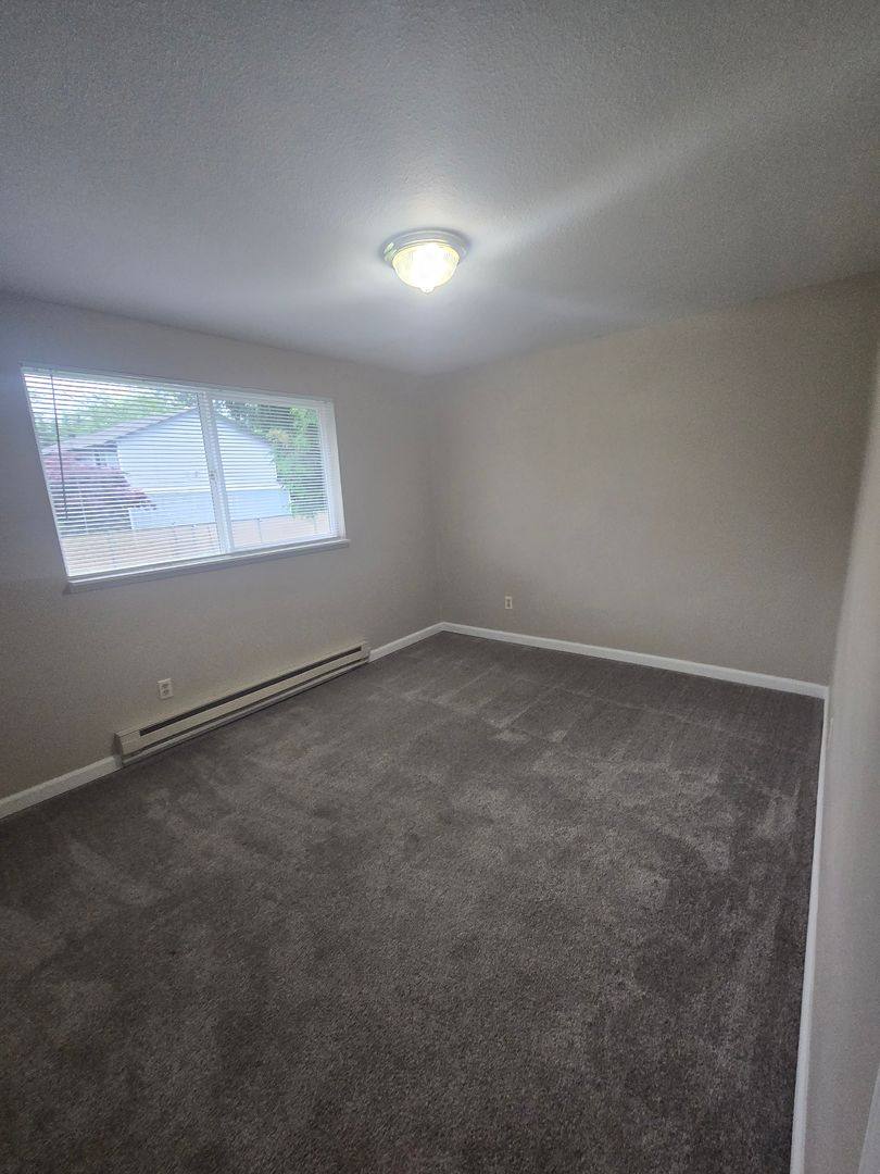 Apartment for rent at 7105 142nd Ave E, Sumner, WA 98390