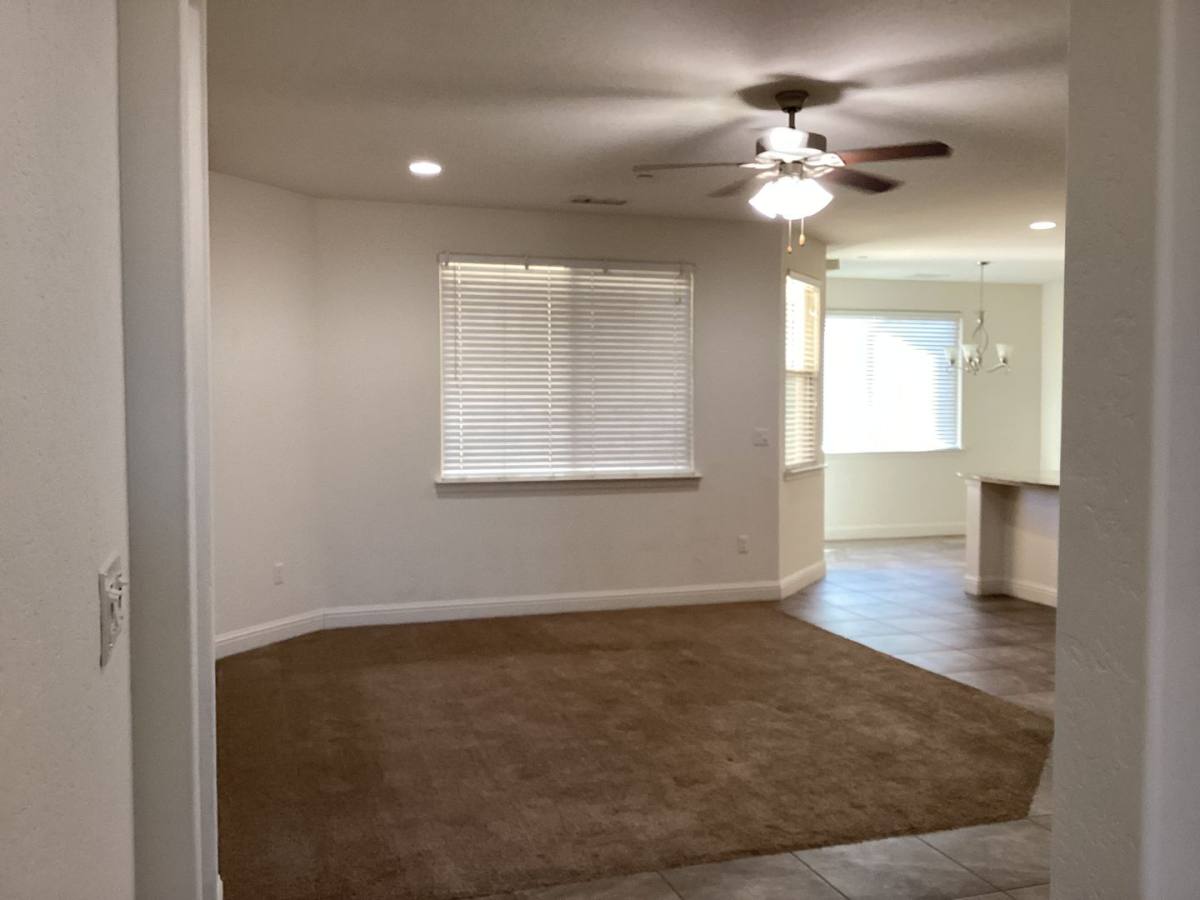 House for rent at 814 S Bliss Ave, Fresno, CA 93727