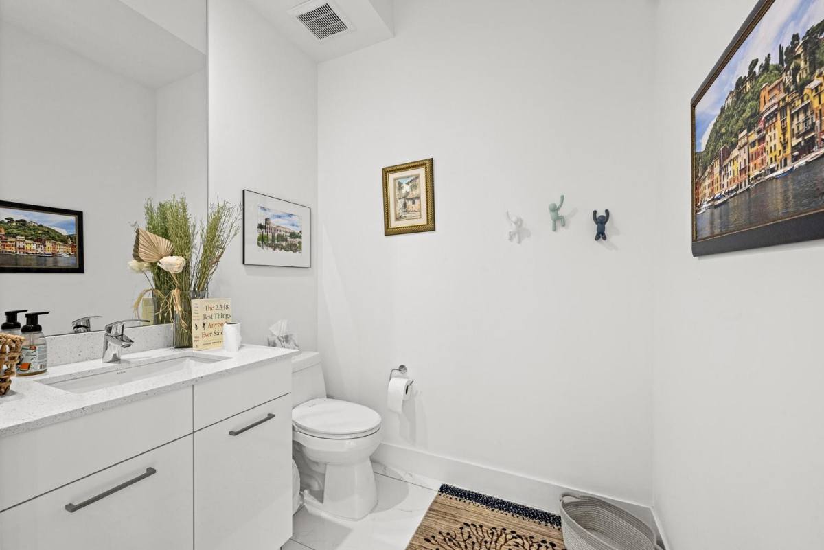 Townhouse for rent at 1811 NW 42nd Dr, Boca Raton, FL 33431
