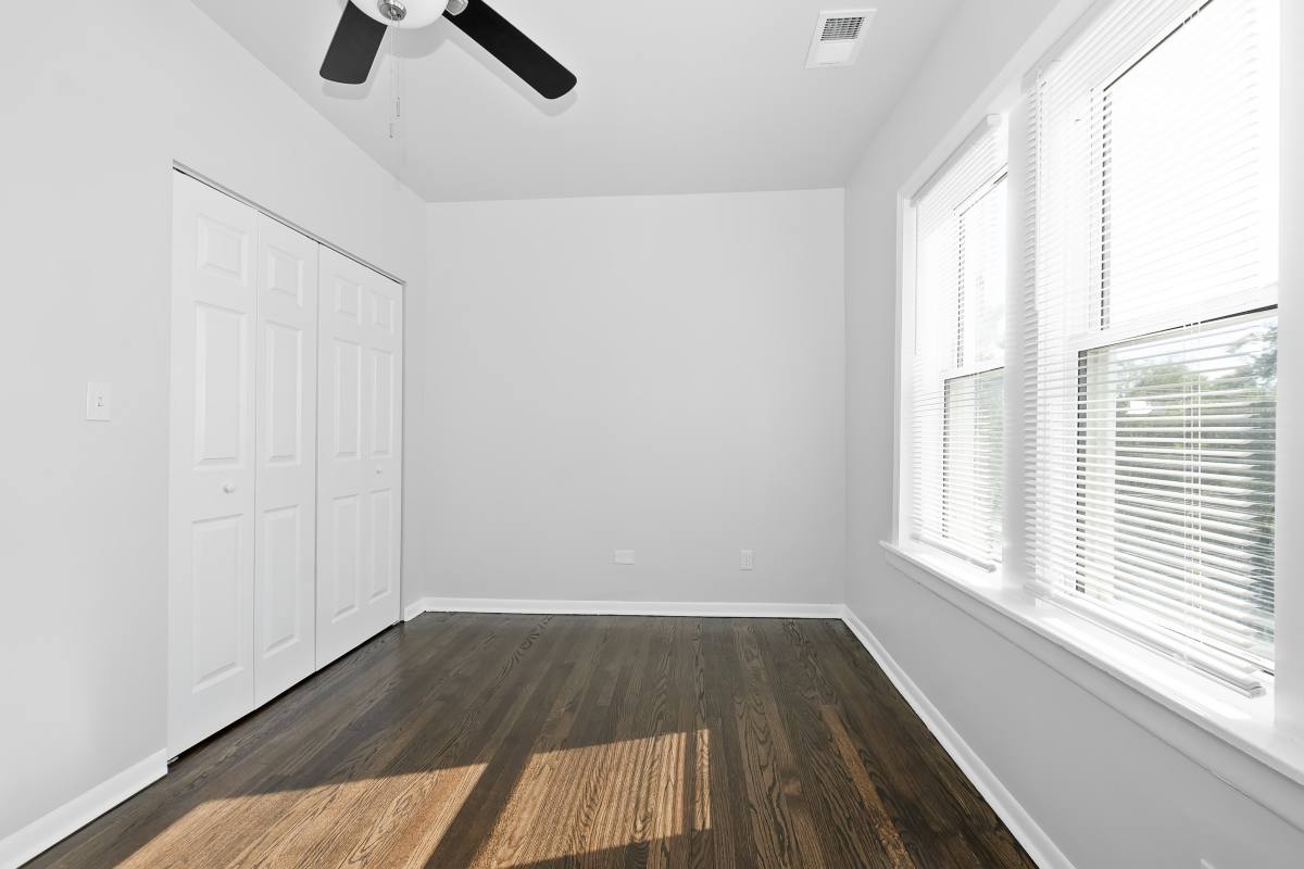 Apartment for rent at 7655-57 S Lowe Ave, Chicago, IL 60620
