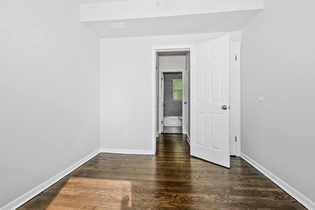 Apartment for rent at 7655-57 S Lowe Ave, Chicago, IL 60620