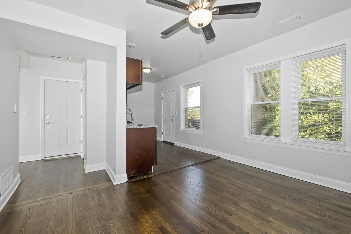 Apartment for rent at 7655-57 S Lowe Ave, Chicago, IL 60620