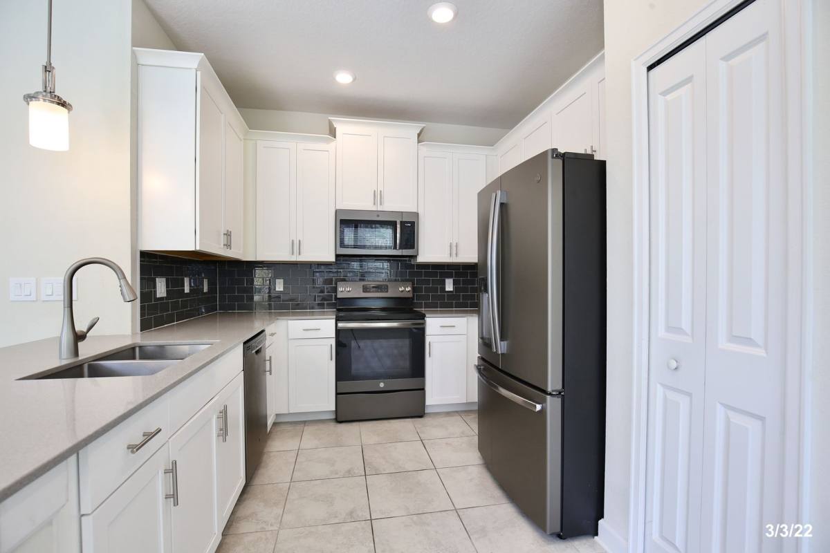 Townhouse for rent at 11061 Whistling Pine Way, Orlando, FL 32832