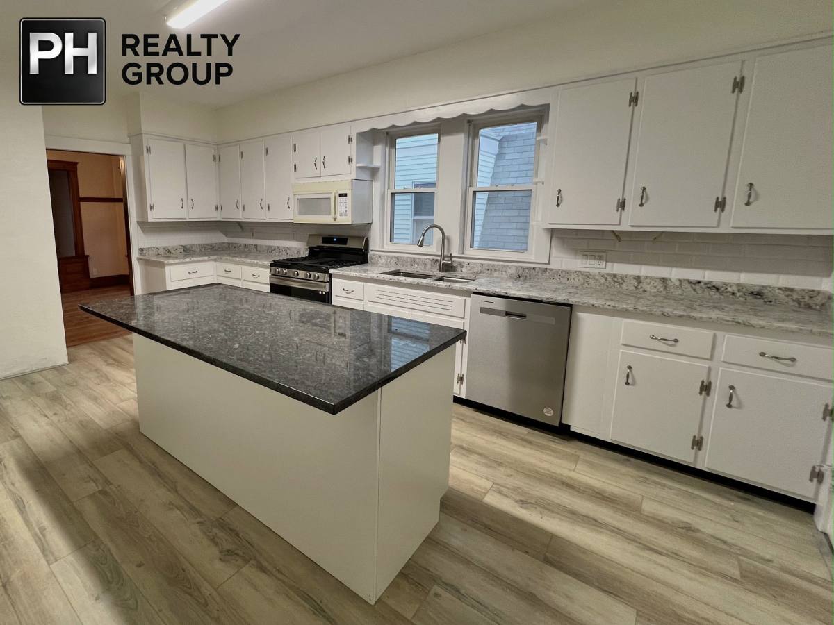 Apartment for rent at 44 Capitol St #1, Watertown, MA 02472