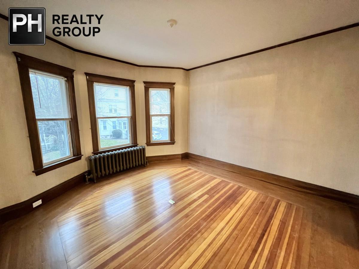 Apartment for rent at 44 Capitol St #1, Watertown, MA 02472
