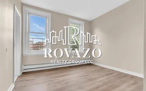 Apartment for rent at 17 Earl St #2, Newark, NJ 07114
