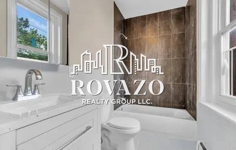 Apartment for rent at 17 Earl St #2, Newark, NJ 07114