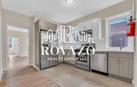 Apartment for rent at 17 Earl St #2, Newark, NJ 07114