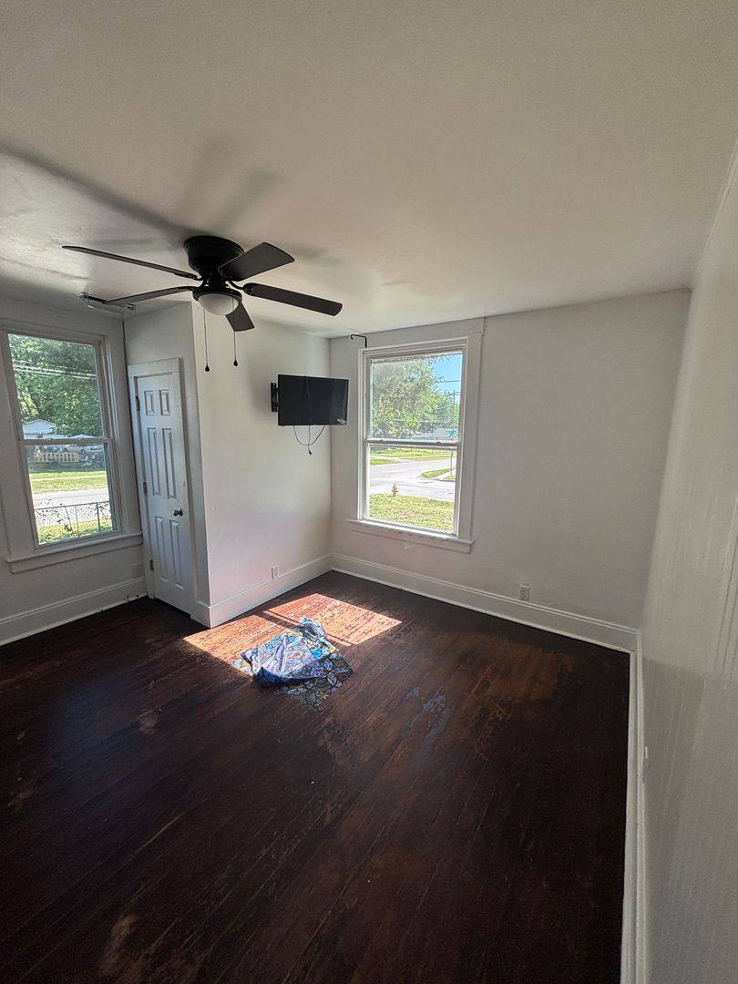 House for rent at 2159 N Main, Springfield, MO 65803