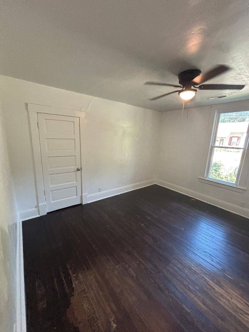 House for rent at 2159 N Main, Springfield, MO 65803