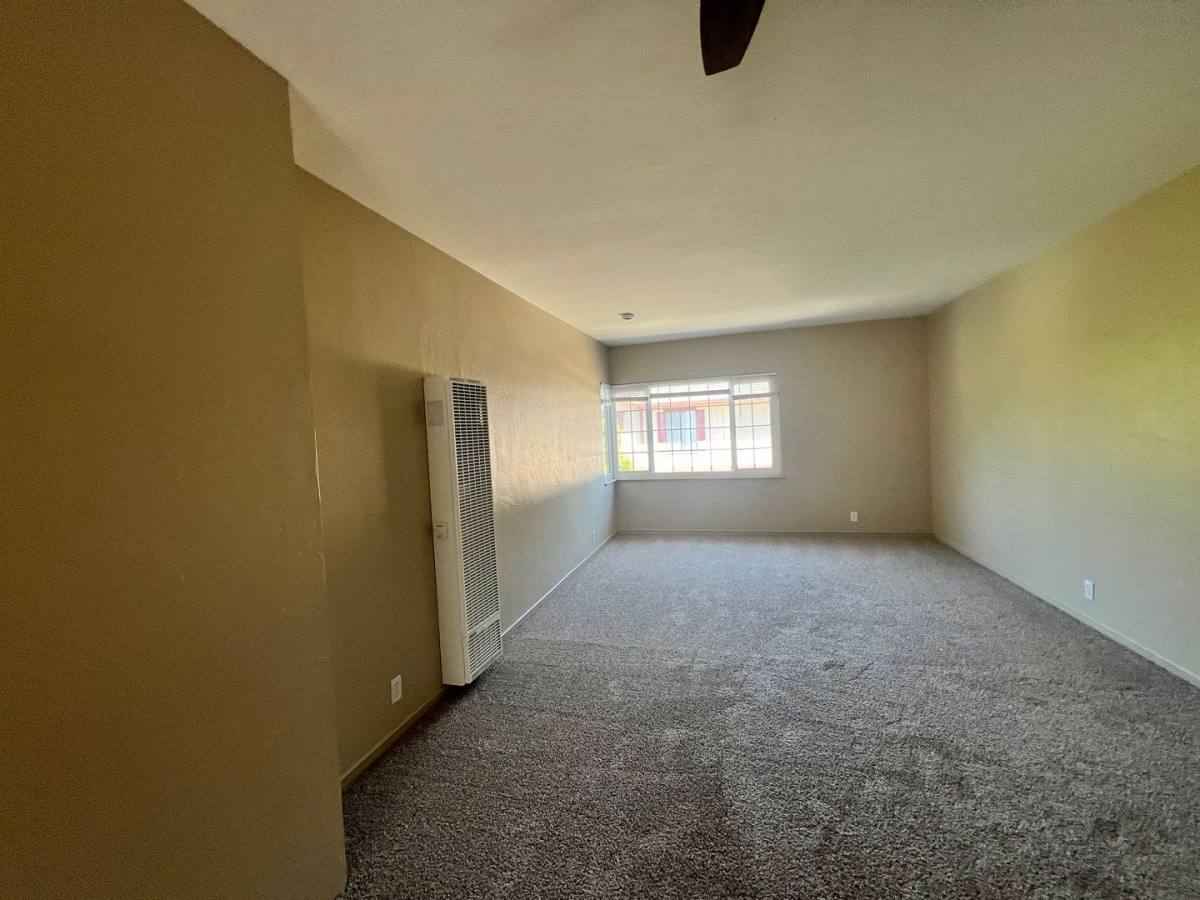 Apartment for rent at 382-392 Callan Ave, San Leandro, CA 94577