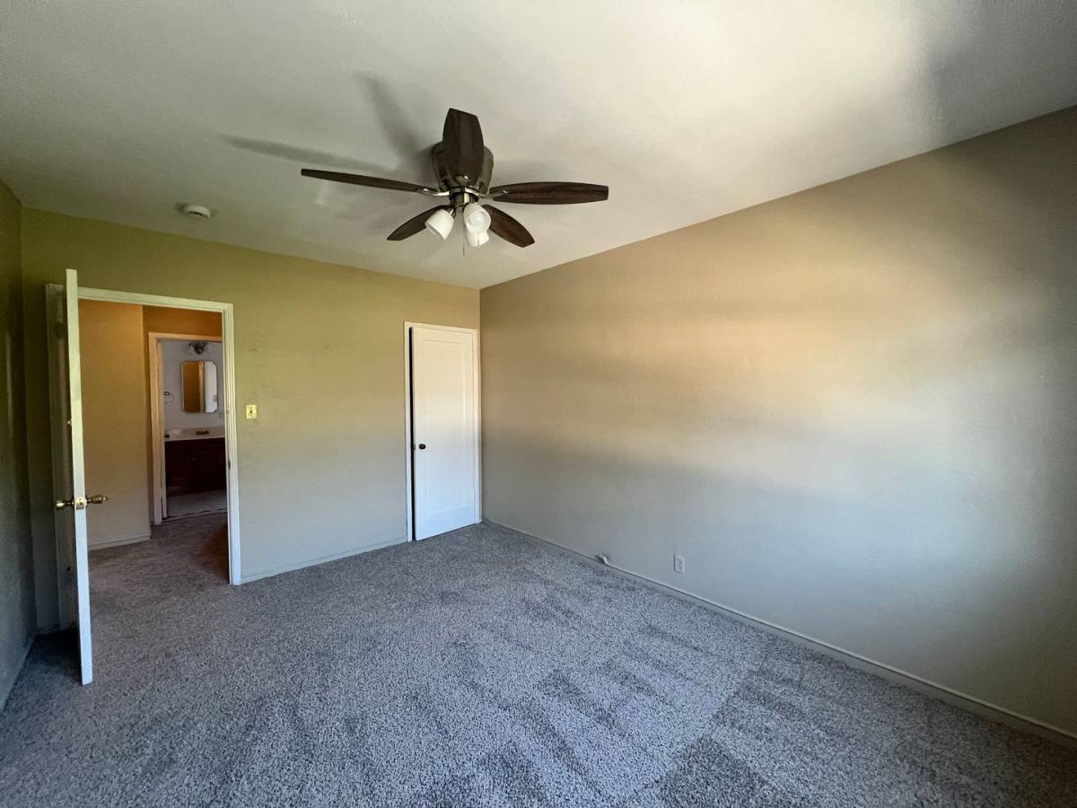 Apartment for rent at 382-392 Callan Ave, San Leandro, CA 94577