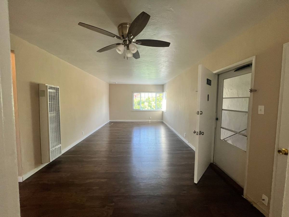 Apartment for rent at 382-392 Callan Ave, San Leandro, CA 94577