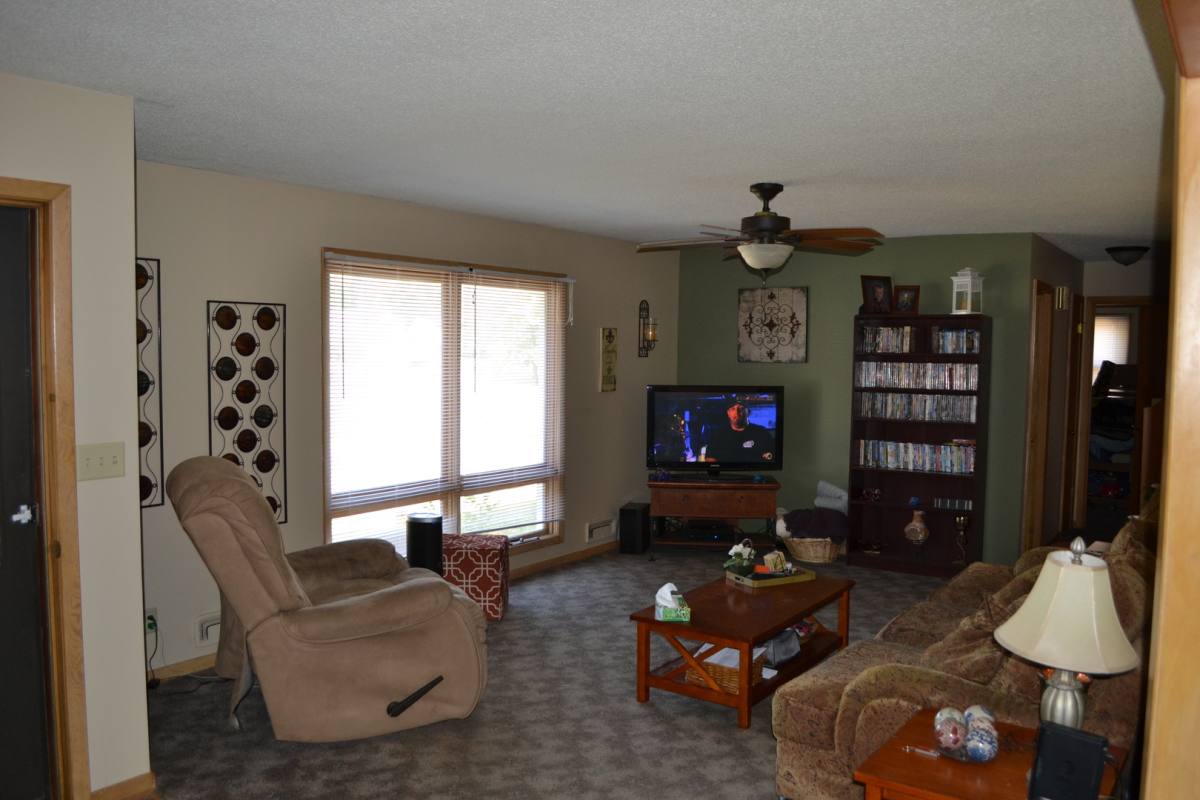 House for rent at 322 Webster St, Clay Center, KS 67432