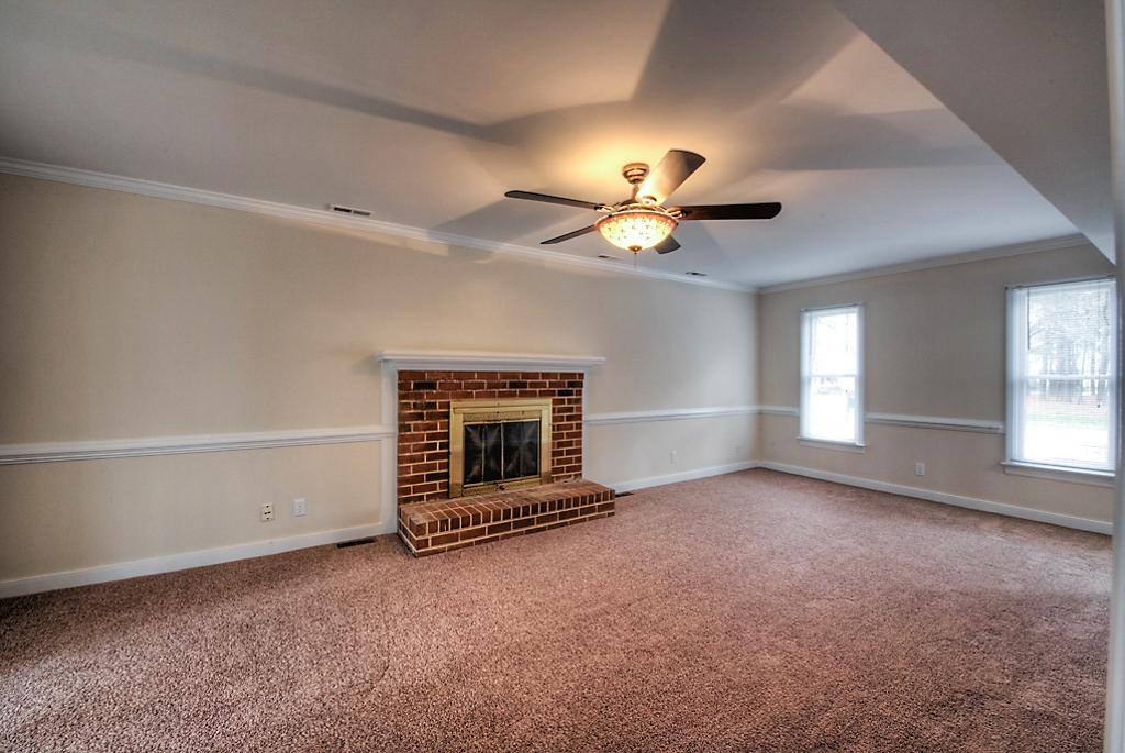 House for rent at 3002 Sagewood Rd, Midlothian, VA 23112