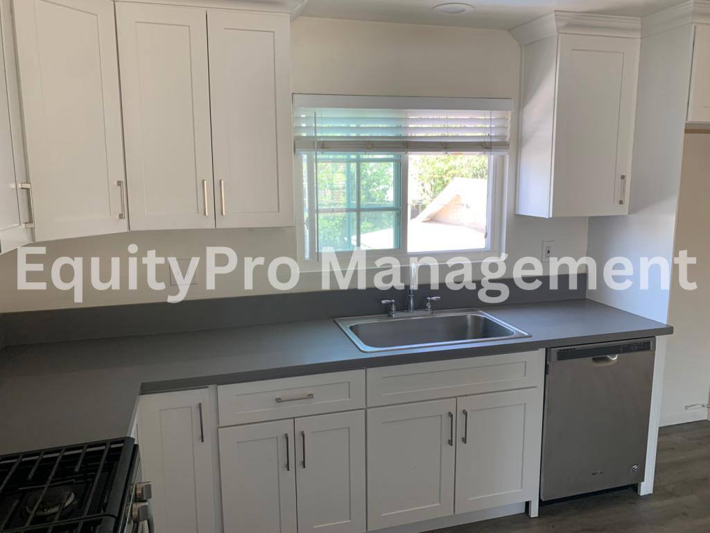 Apartment for rent at 7243 Pickering Ave #D, Whittier, CA 90602