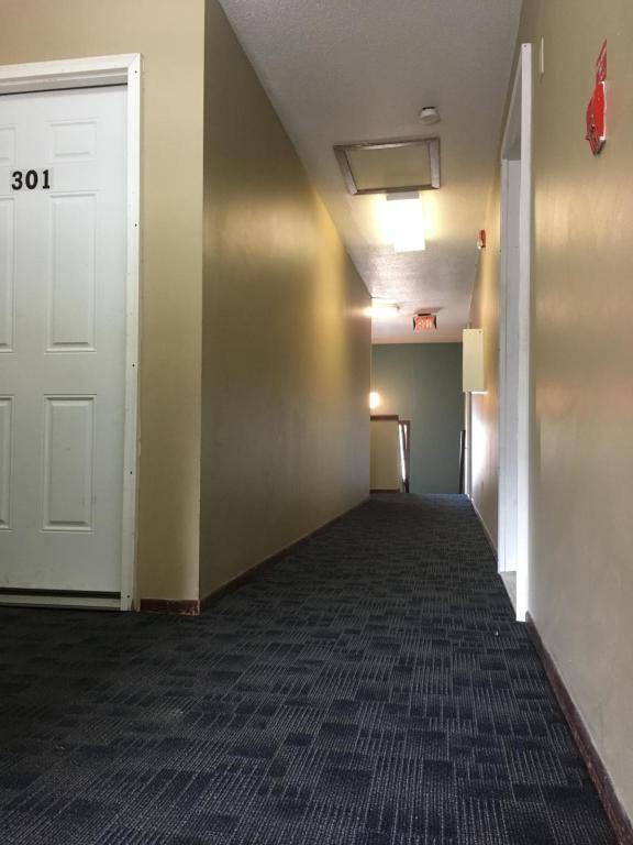 Apartment for rent at 1418 10th St S, La Crosse, WI 54601