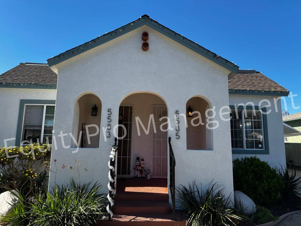 Apartment for rent at 5583 California Ave, Long Beach, CA 90805