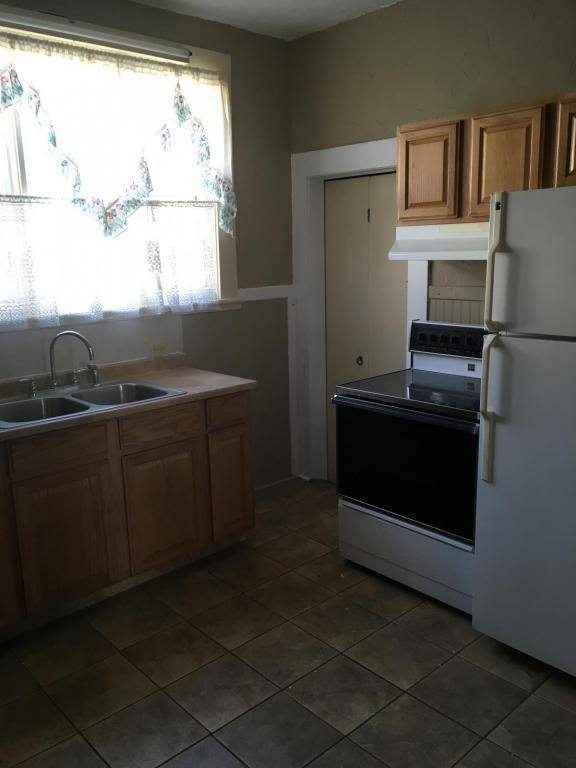 Apartment for rent at 419 Macon, Canon City, CO 81212