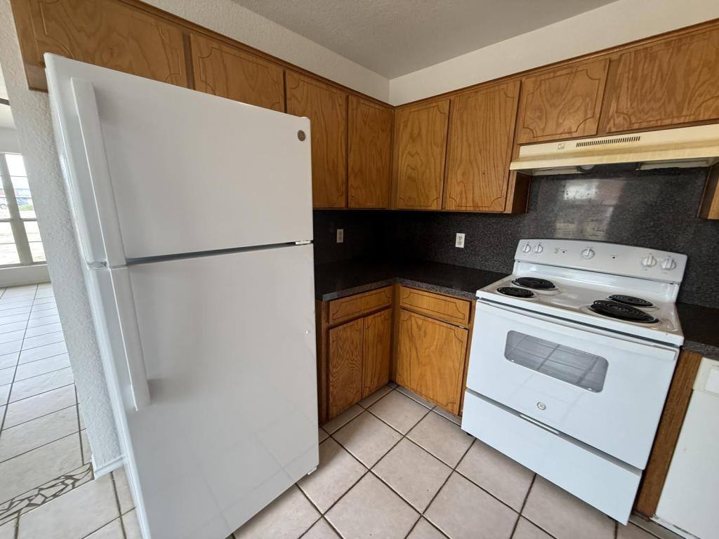 Townhouse for rent at 1210 Industrial #D, Killeen, TX 76549