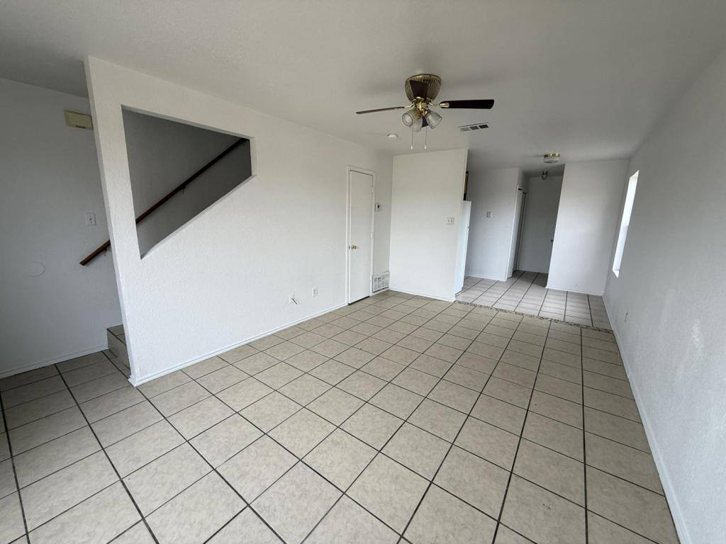 Townhouse for rent at 1210 Industrial #D, Killeen, TX 76549
