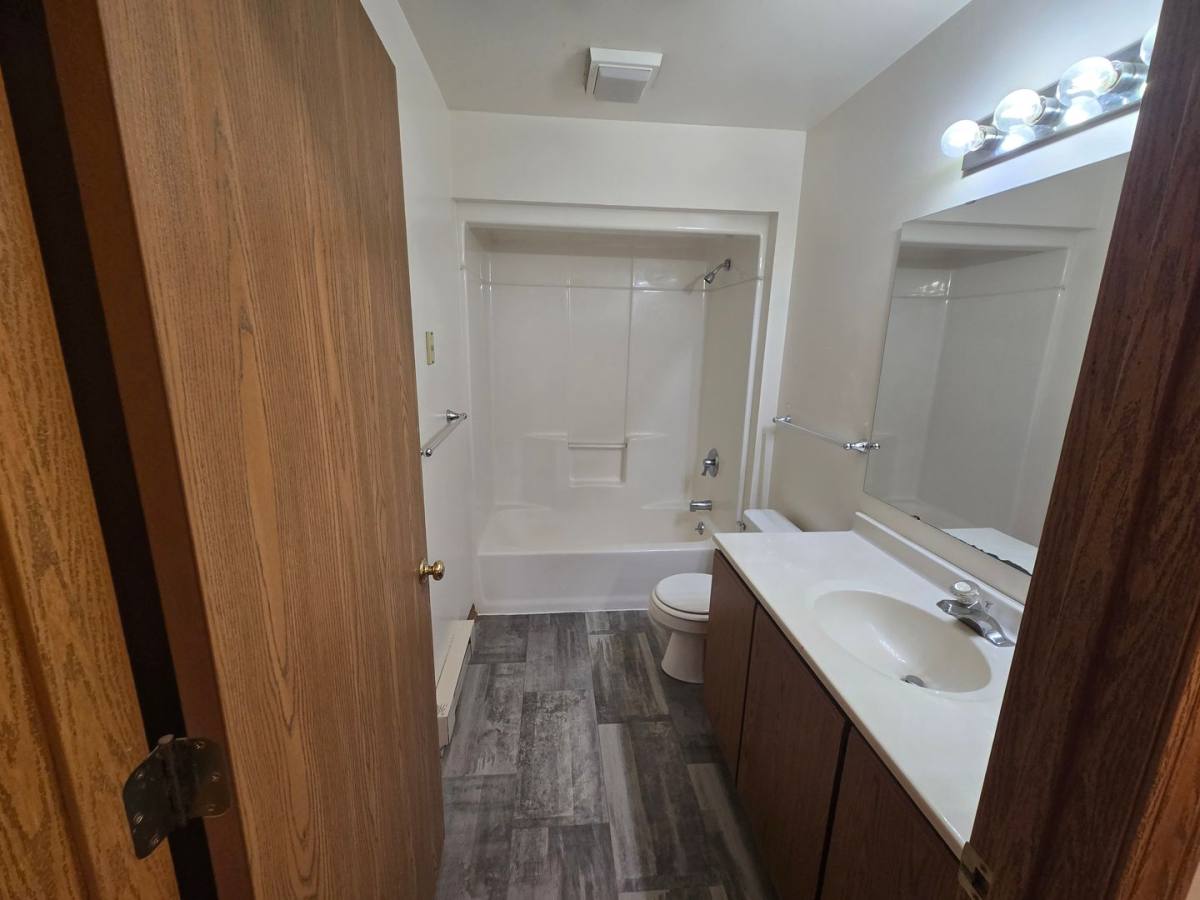Apartment for rent at 1280 Commonwealth Dr, Fort Atkinson, WI 53538
