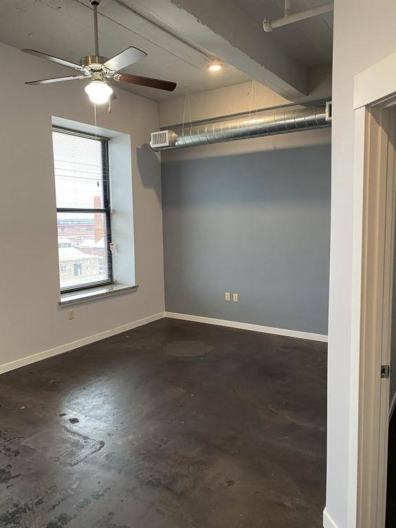Apartment for rent at 101 N Kansas Ave #410, Topeka, KS 66603