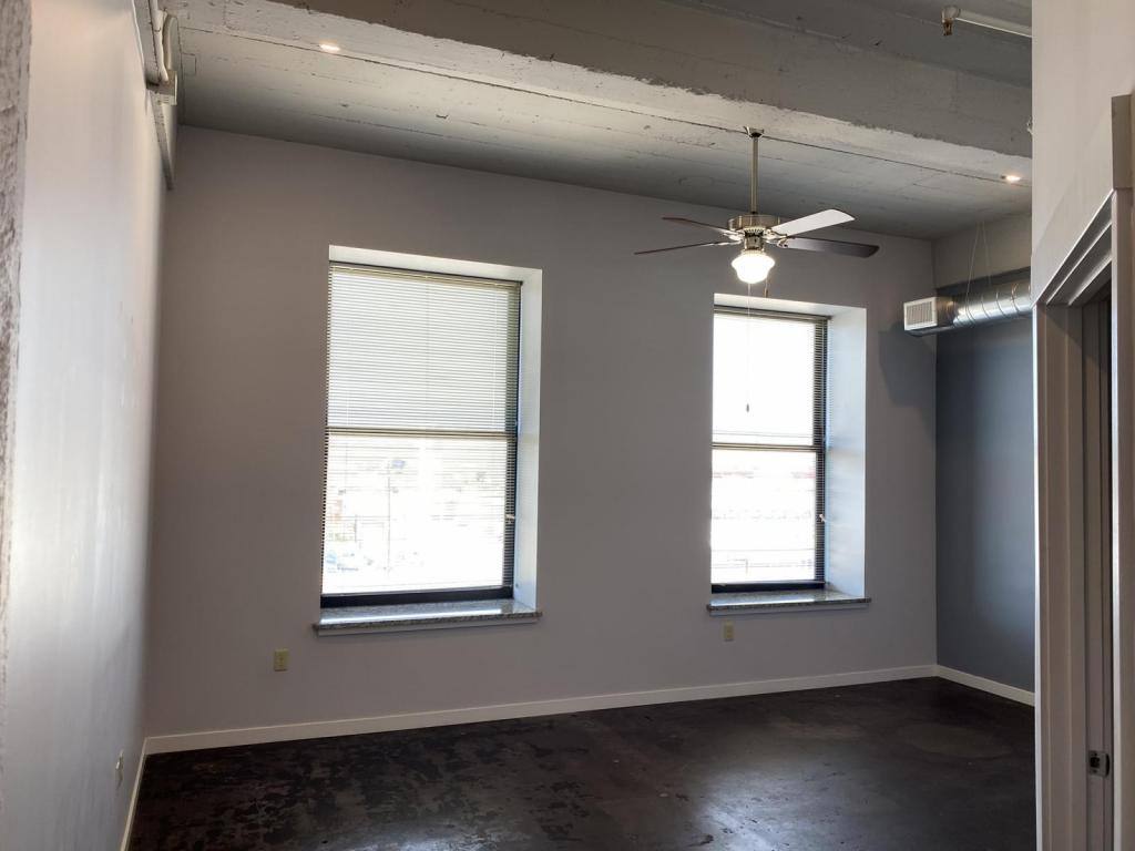 Apartment for rent at 101 N Kansas Ave #410, Topeka, KS 66603