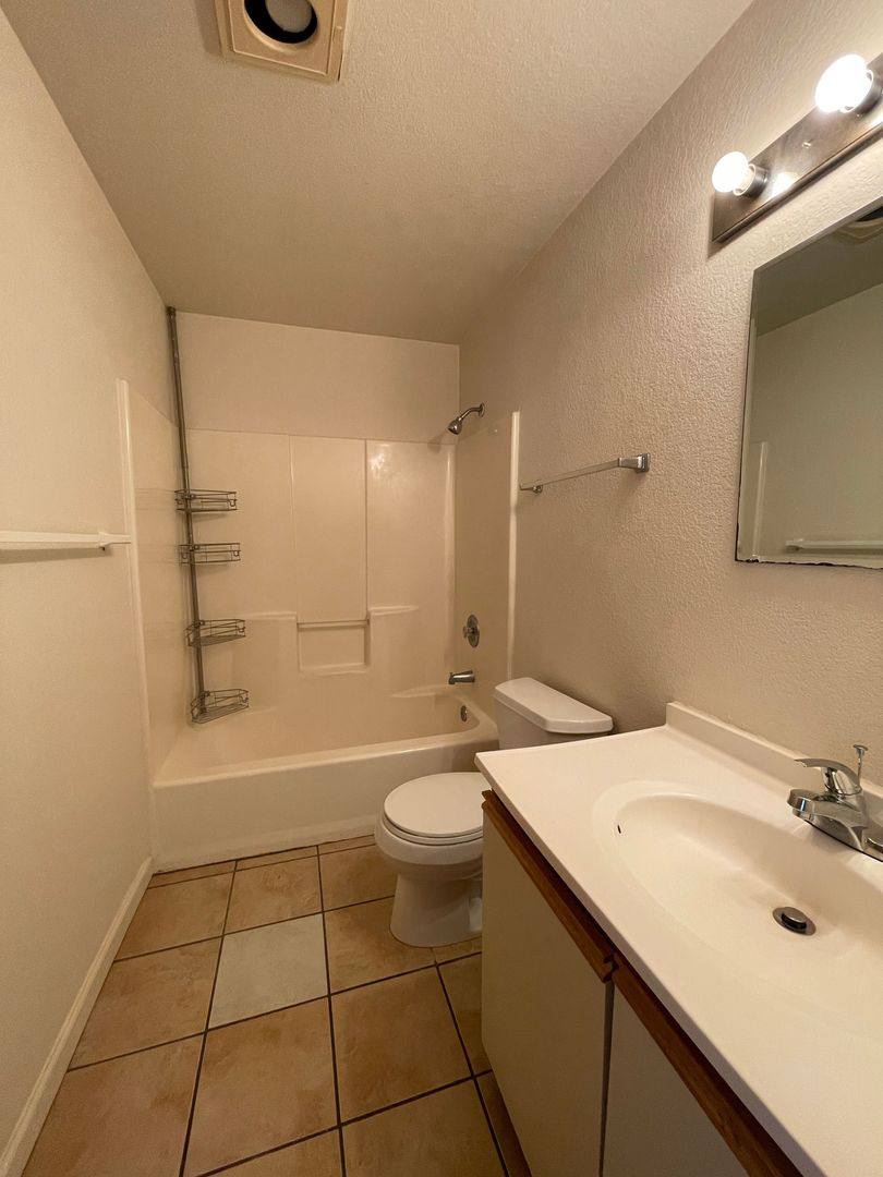 Apartment for rent at 4237 8th Ave NE, Seattle, WA 98105