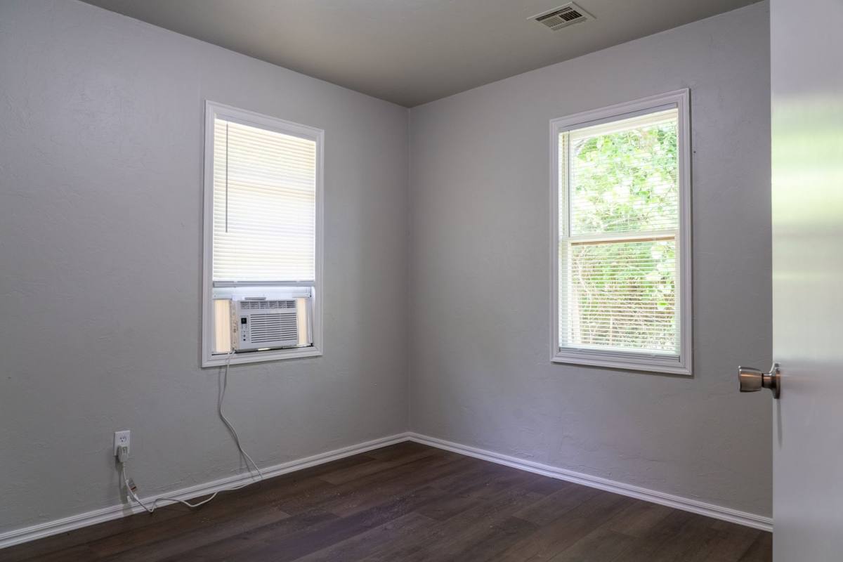 House for rent at 1321 NE 39th St, Oklahoma City, OK 73111