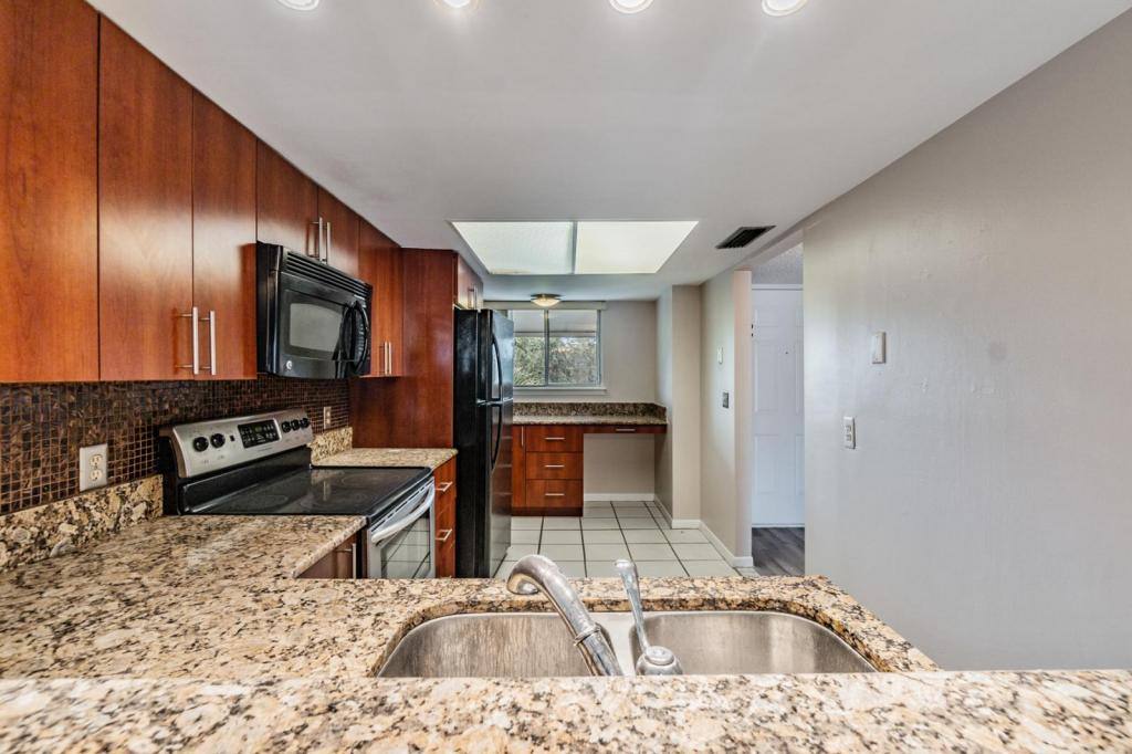 Condo for rent at 6336 Newtown Circle #36C1, Tampa, FL 33615