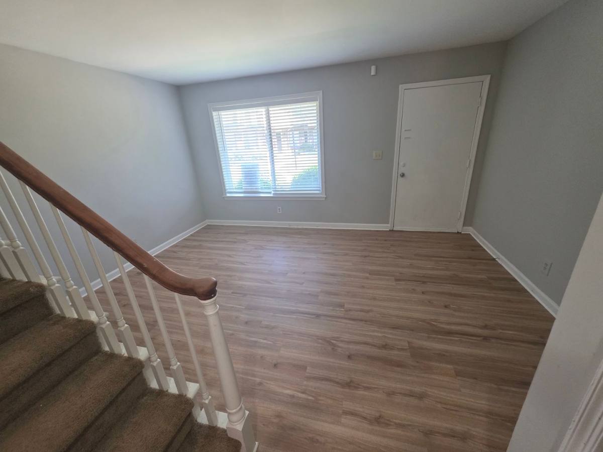 Townhouse for rent at 1453 Brookwood Dr, Winston Salem, NC 27106