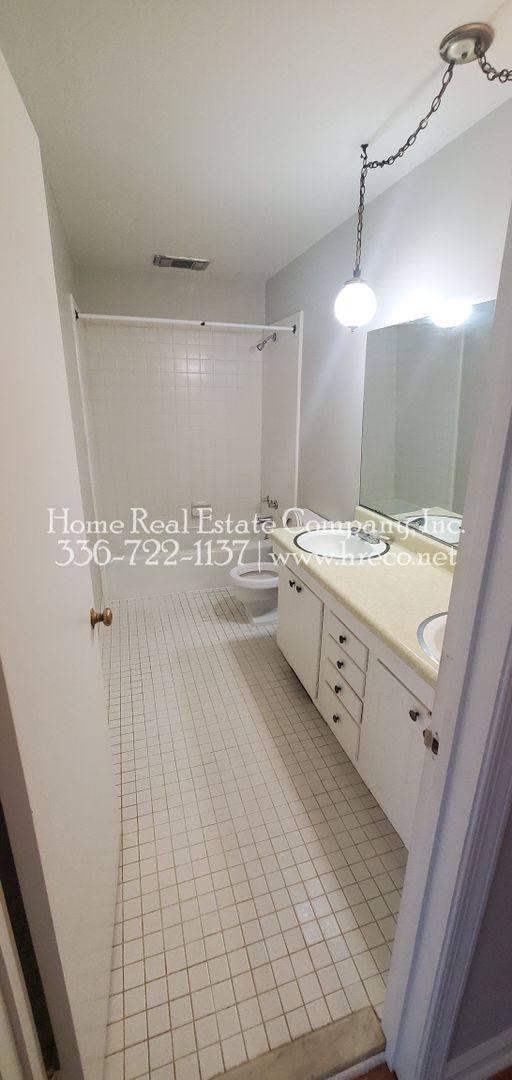 Townhouse for rent at 1453 Brookwood Dr, Winston Salem, NC 27106