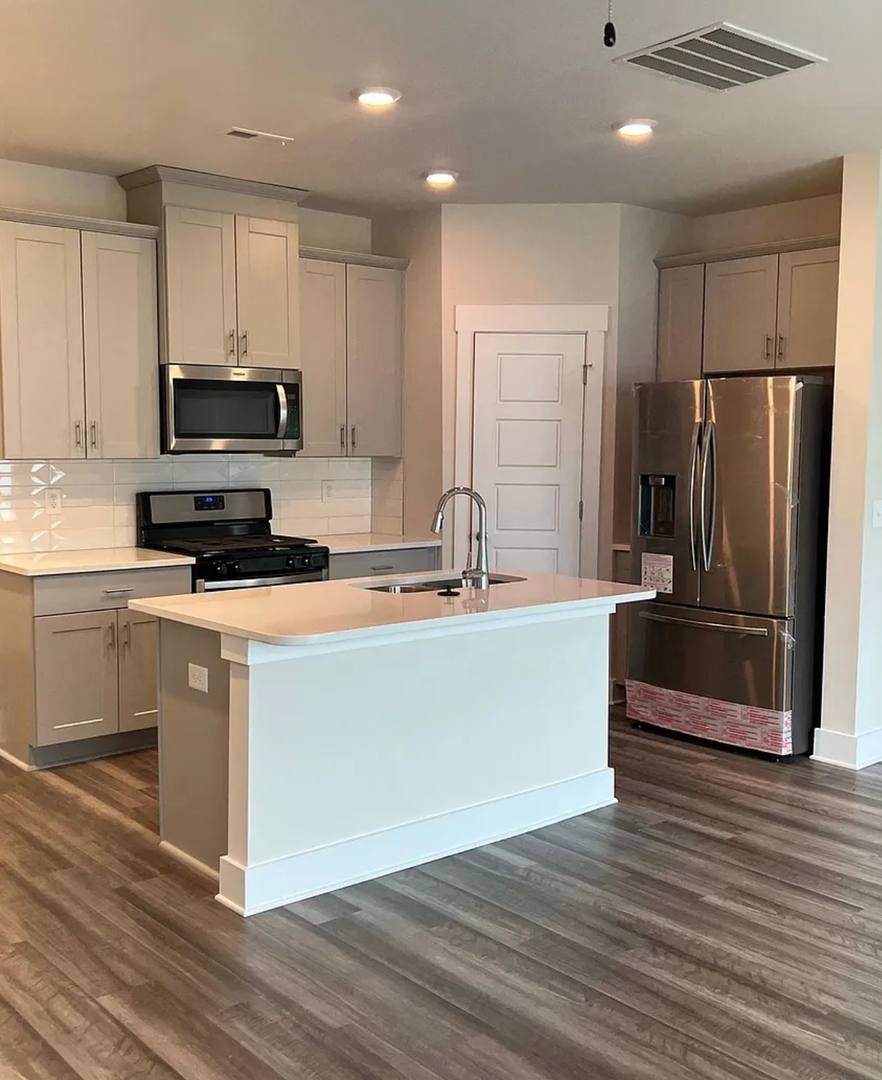 Townhouse for rent at 916 Yarn Way, Greer, SC 29651